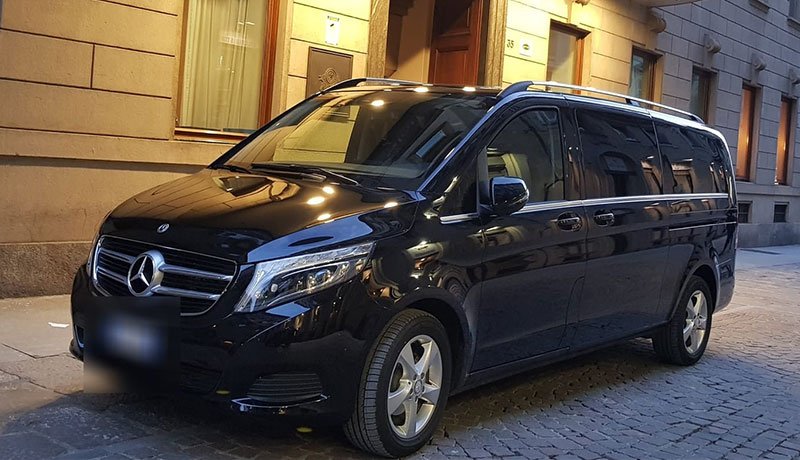 TRANSFER SORRENTO/NAPOLI APT/FS  OR VICEVERSA 4/8 PAX BY MINIVAN