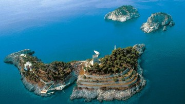 Sorrento Coast and Amalfi Coast boat tour from Capri